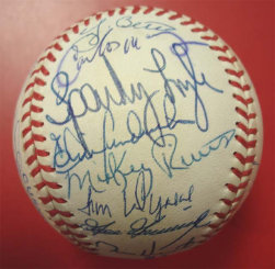 1977 New York Yankees Team Signed Baseball